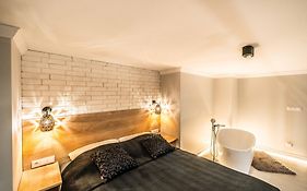 Adria City Loft